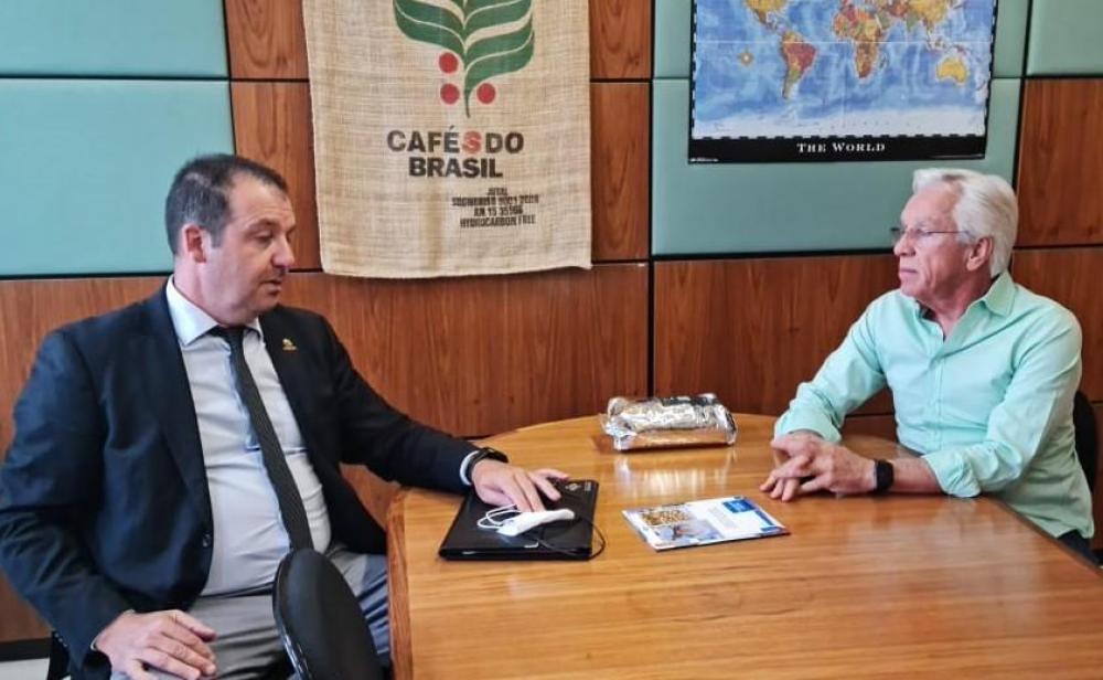 Dirigente arrozeiro busca em Brasília suportes para fomentar exportações